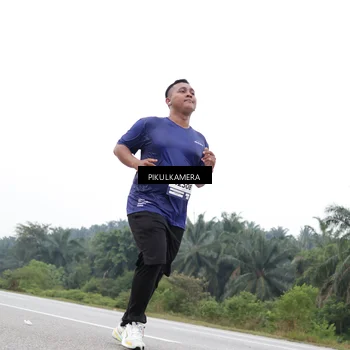 Runner Photo 7500073