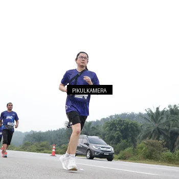 Runner Photo 7500082