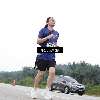 Runner Photo 7500093