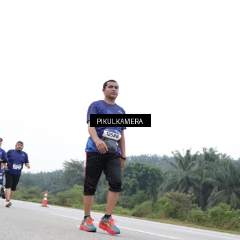 Runner Photo 7500107