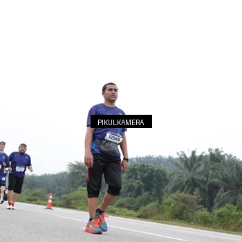 Runner Photo 7500115