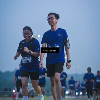 Runner Photo 7500119