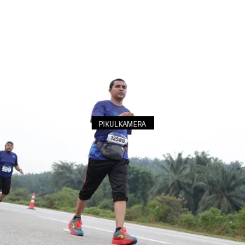Runner Photo 7500123