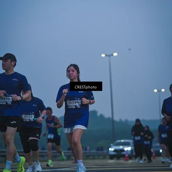 Runner Photo 7500134