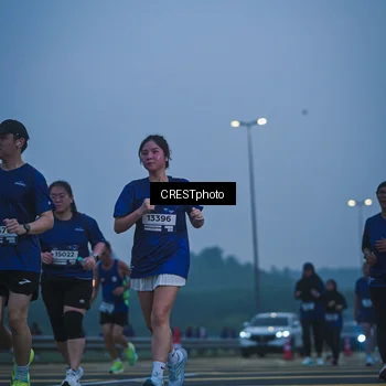 Runner Photo 7500138