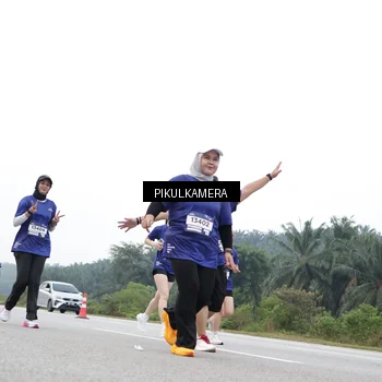 Runner Photo 7500140