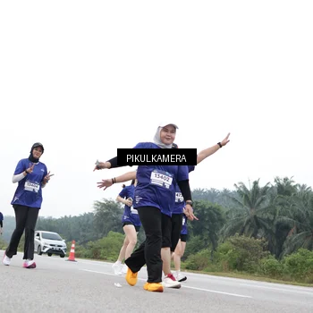 Runner Photo 7500141