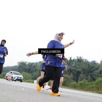 Runner Photo 7500147