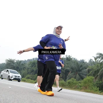 Runner Photo 7500151