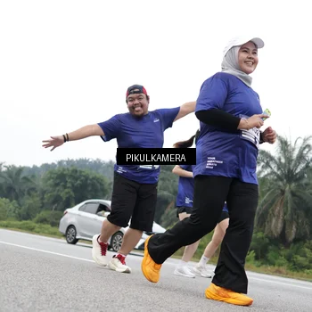 Runner Photo 7500162
