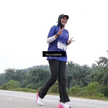 Runner Photo 7500187