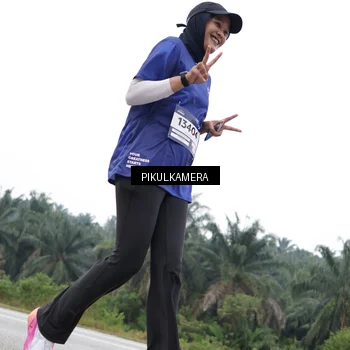 Runner Photo 7500198