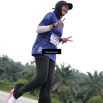 Runner Photo 7500205