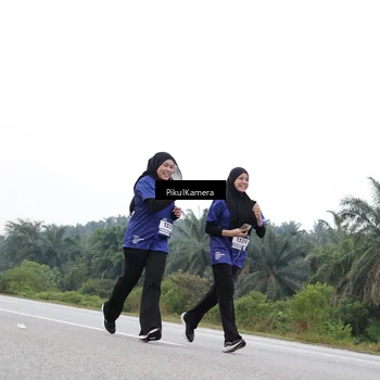 Runner Photo 7500208