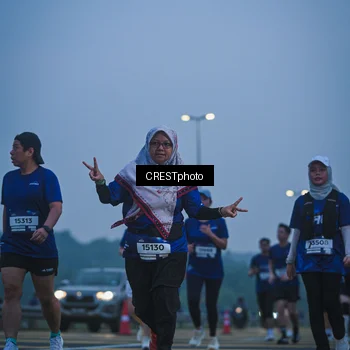 Runner Photo 7500210