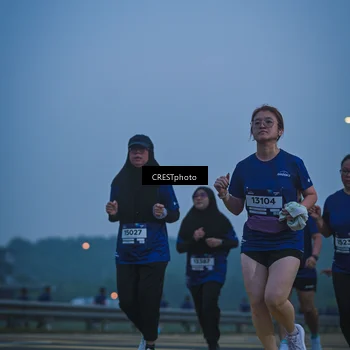 Runner Photo 7500211