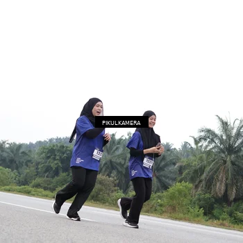 Runner Photo 7500212