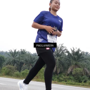 Runner Photo 7500252