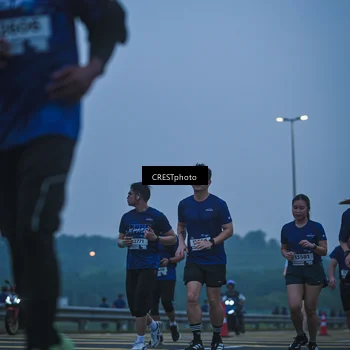 Runner Photo 7500253