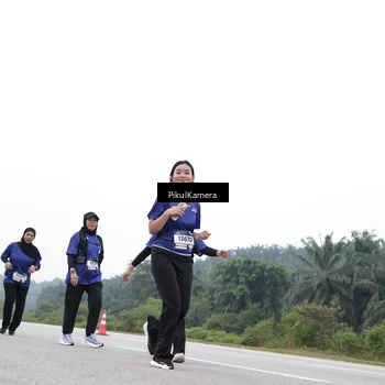 Runner Photo 7500258