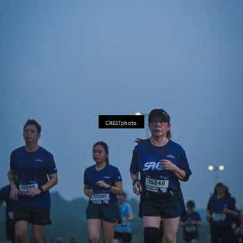 Runner Photo 7500275