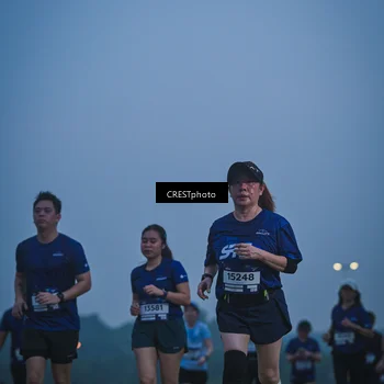 Runner Photo 7500276