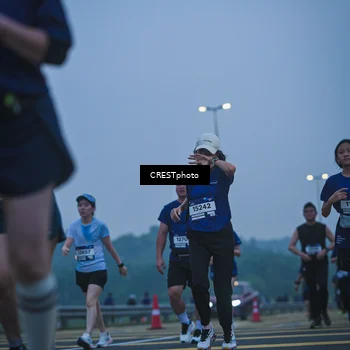 Runner Photo 7500282