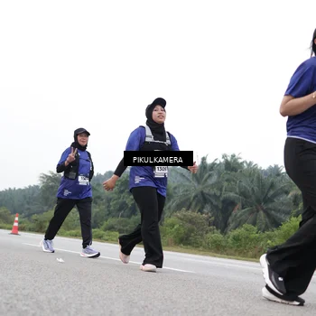Runner Photo 7500283