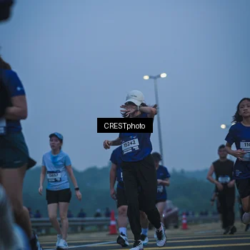 Runner Photo 7500291