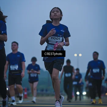 Runner Photo 7500297