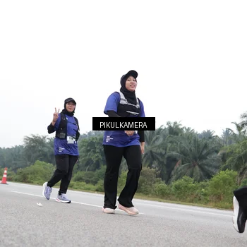 Runner Photo 7500303