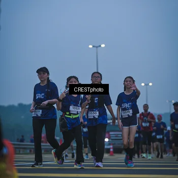 Runner Photo 7500315