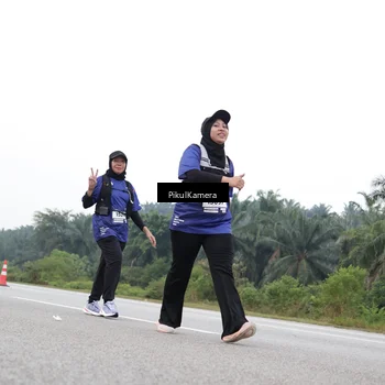 Runner Photo 7500316