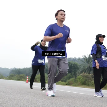 Runner Photo 7500337