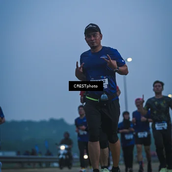 Runner Photo 7500343