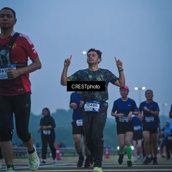 Runner Photo 7500346