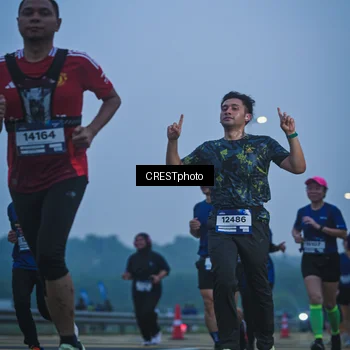 Runner Photo 7500348