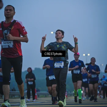 Runner Photo 7500349