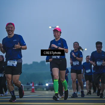 Runner Photo 7500350