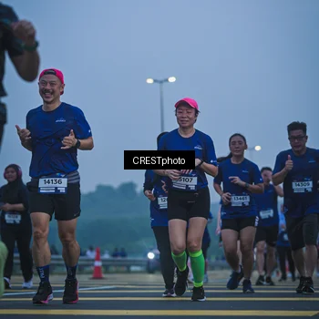 Runner Photo 7500354
