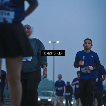 Runner Photo 7500403