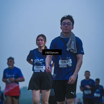 Runner Photo 7500405