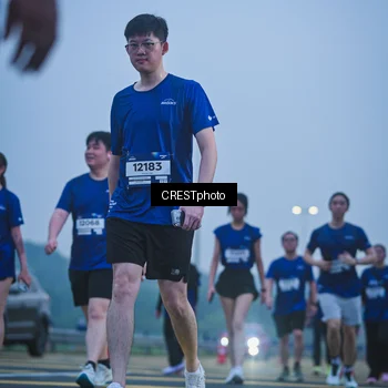 Runner Photo 7500426