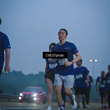 Runner Photo 7500428