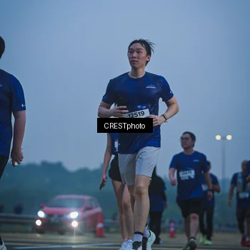 Runner Photo 7500430
