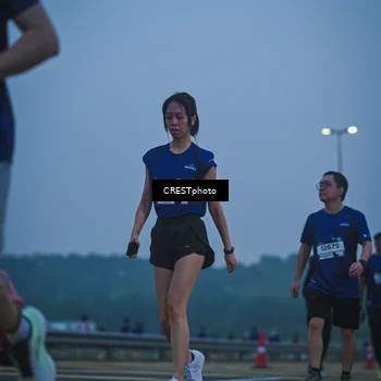Runner Photo 7500432