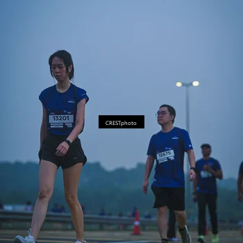 Runner Photo 7500433