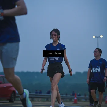 Runner Photo 7500436