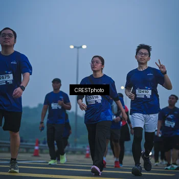 Runner Photo 7500444