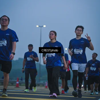Runner Photo 7500445